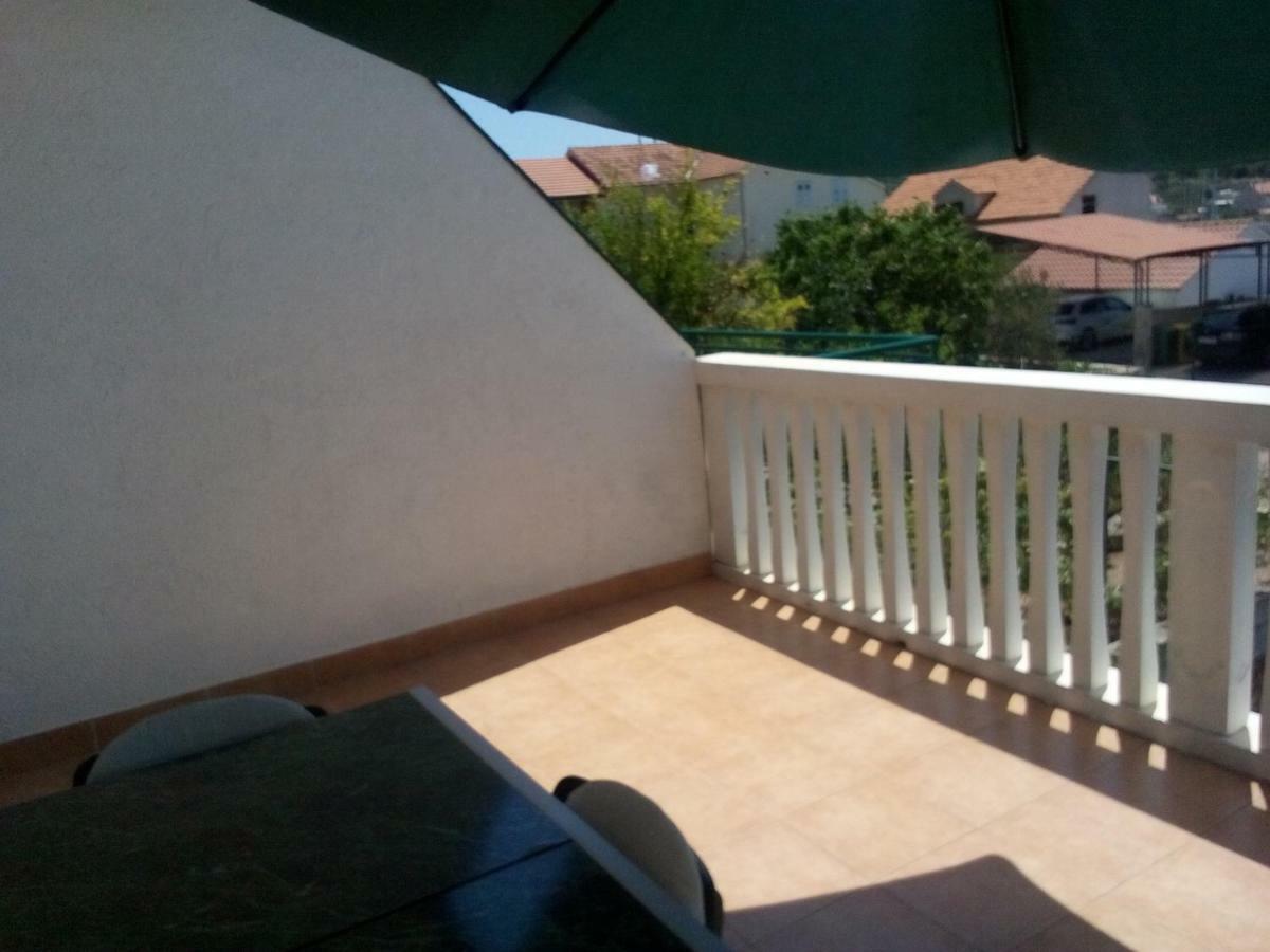 Apartman "Tatjana" เยเซรา ภายนอก รูปภาพ