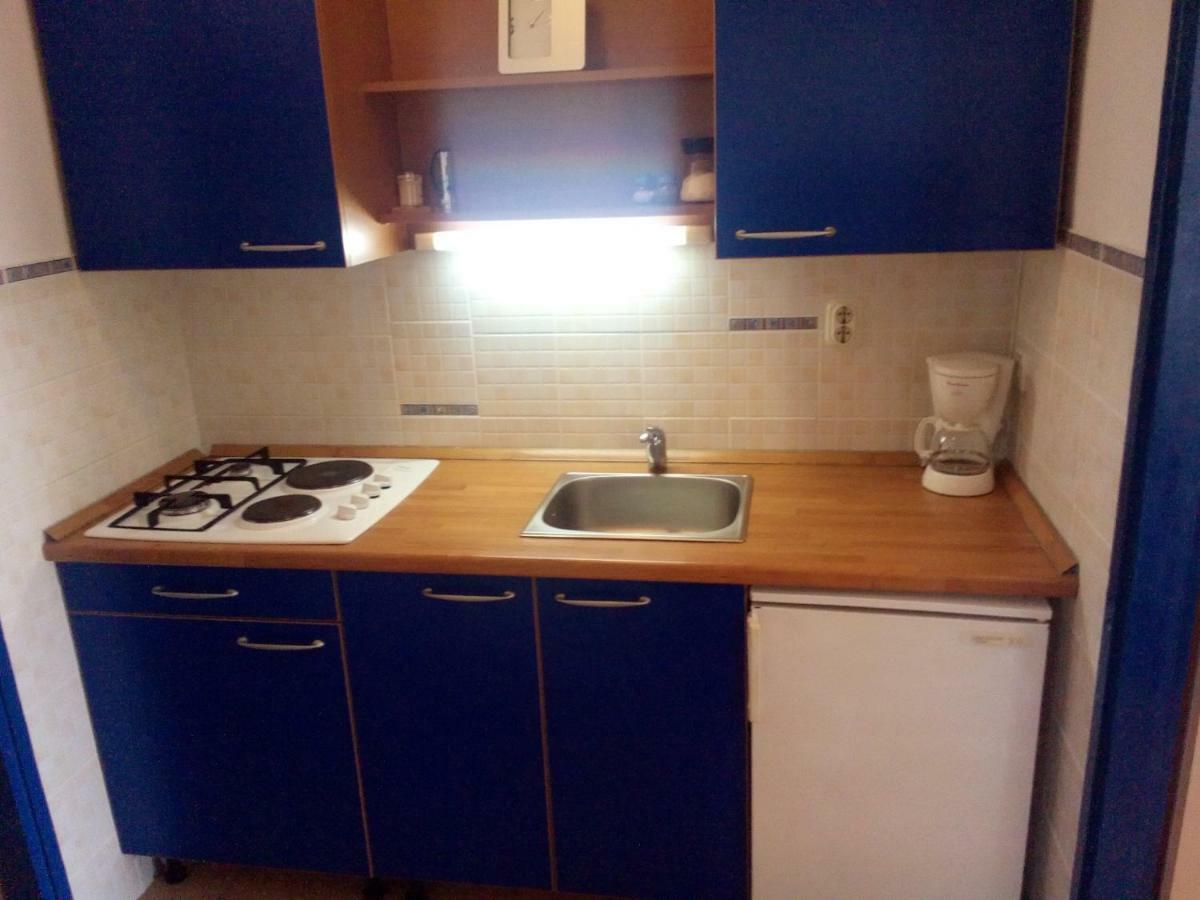 Apartman "Tatjana" เยเซรา ภายนอก รูปภาพ