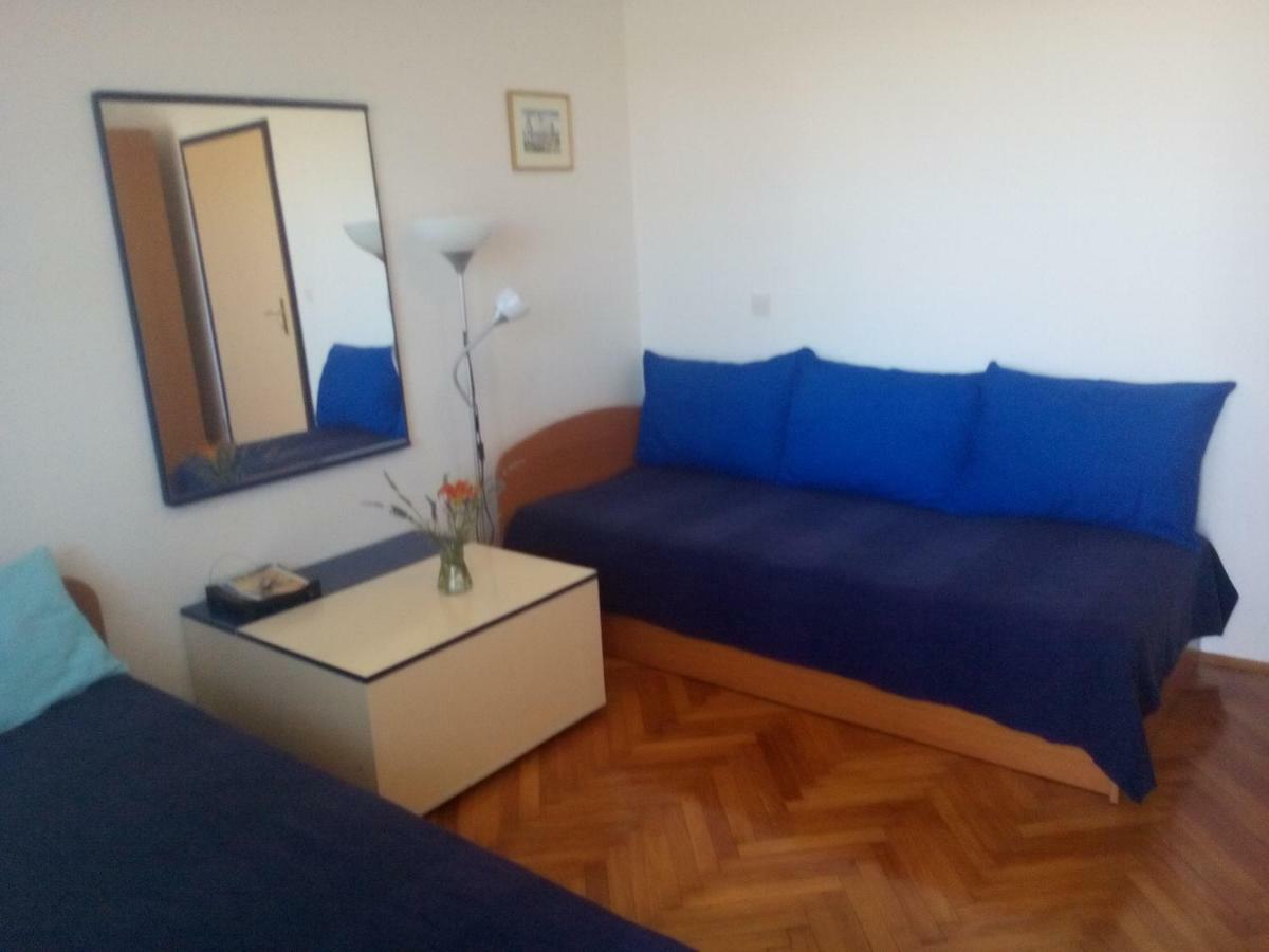 Apartman "Tatjana" เยเซรา ภายนอก รูปภาพ